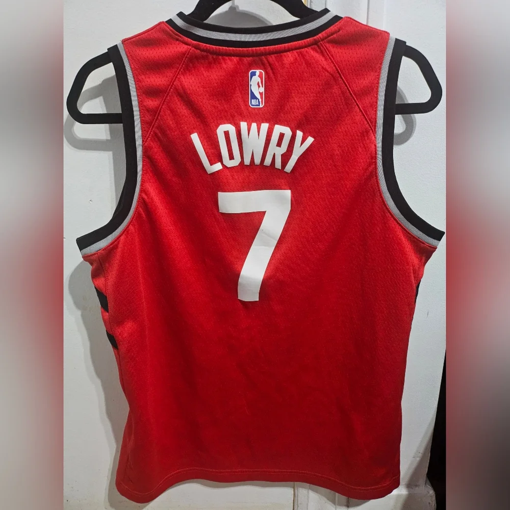 Nike Kyle Lowry Toronto Raptors Jersey -NWOT - Picture 2 of 4